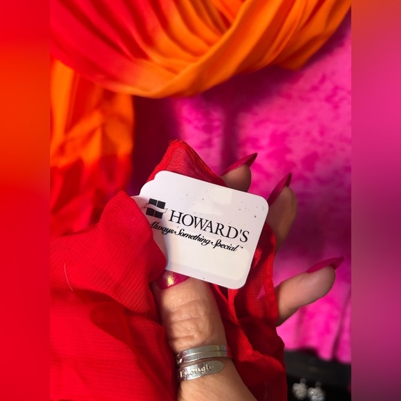 NWT Lux Pleated Fuscia Orange Yellow Soft Scarf Wrap​​ - Picture 3 of 5